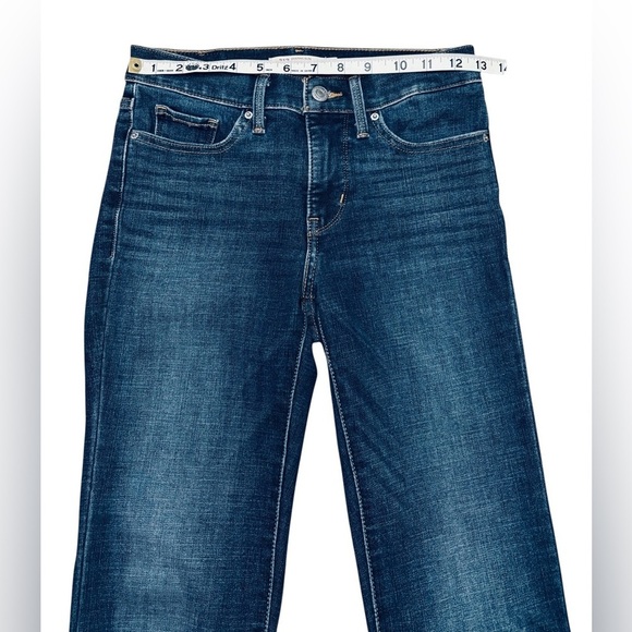NWOT, Levi's Women's 312 Shaping Slim Dark Blue Jeans, Size 25 - Picture 8 of 12